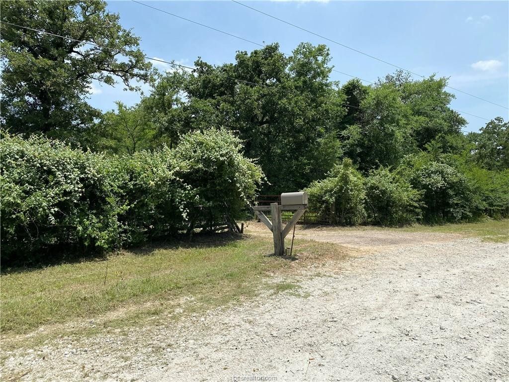 10 acres in Grimes County, Texas