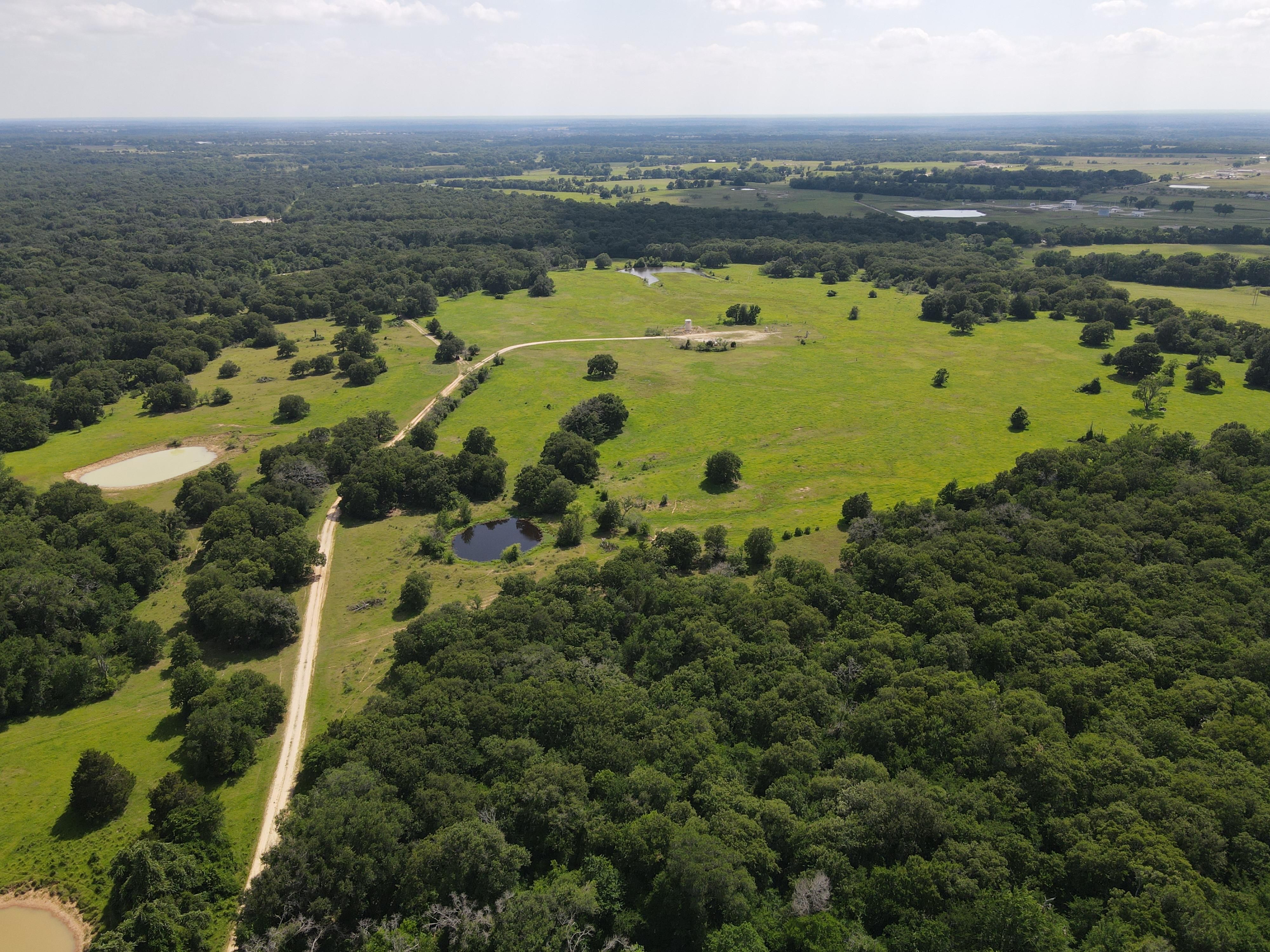 469.6 acres in Freestone County, Texas