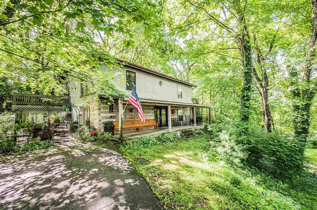 2.4 acres in Hart County, Kentucky