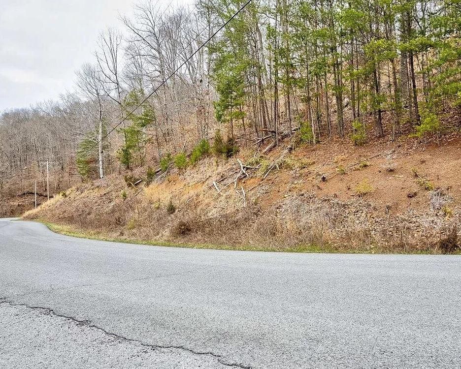 2.13 acres in Claiborne County, Tennessee