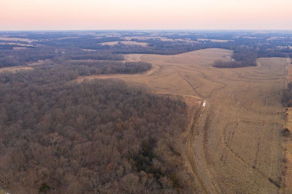 153 acres in Jefferson County, Kansas