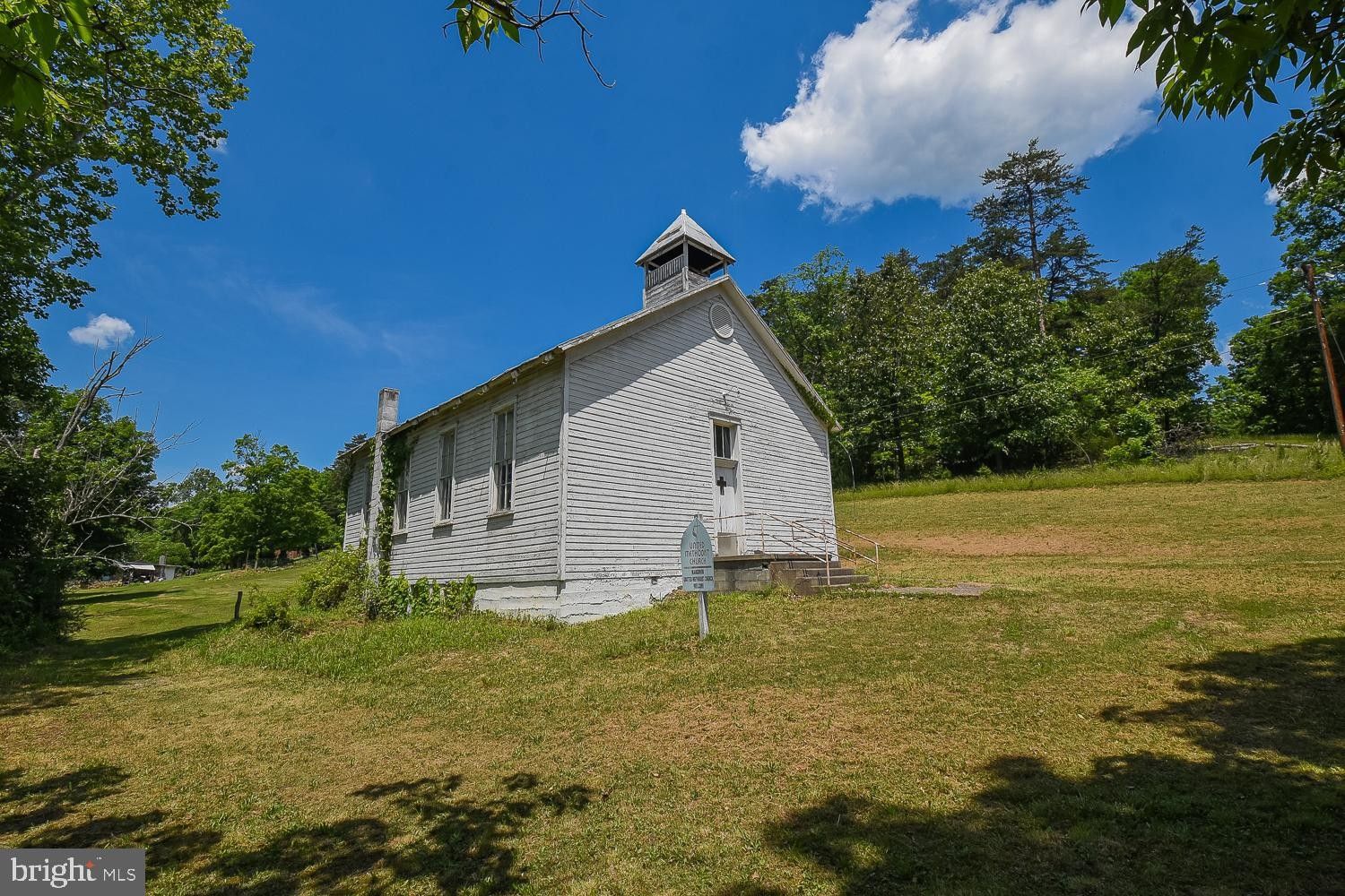 1.04 acres in Mineral County, West Virginia
