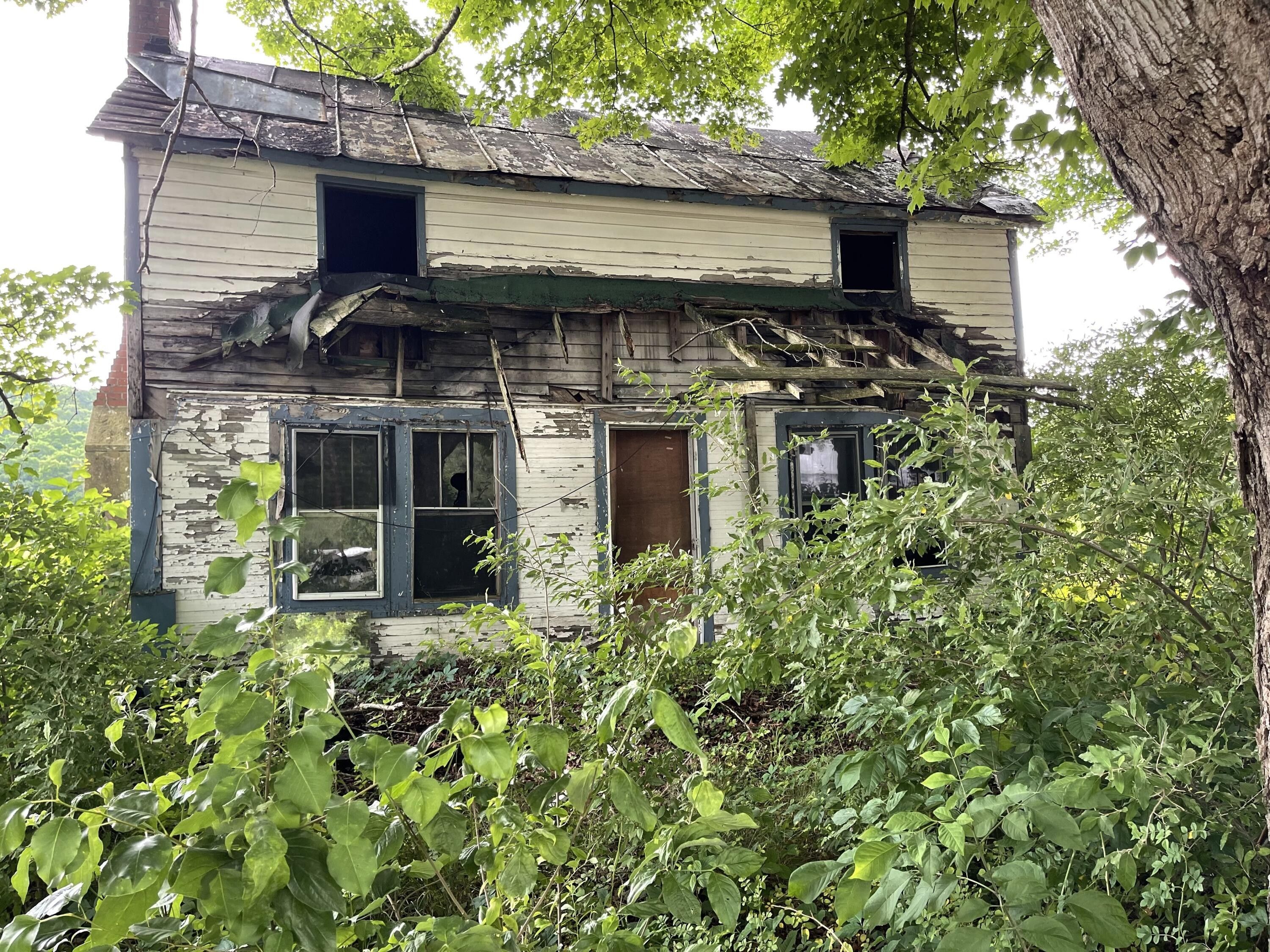 0.92 acres in Lincoln County, West Virginia