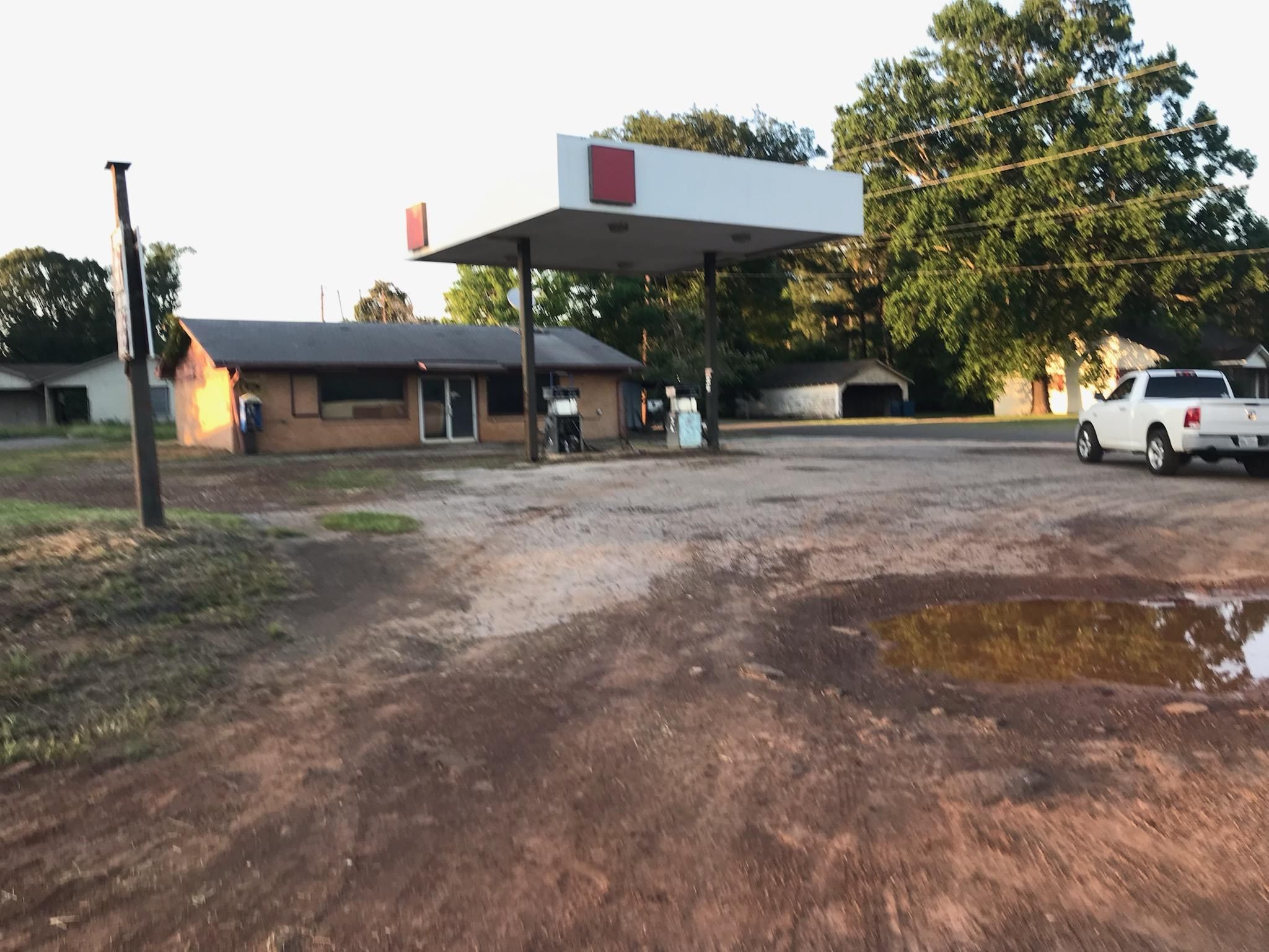 1415 East Johnson Drive, Rusk, TX 75785 MLS 10151111