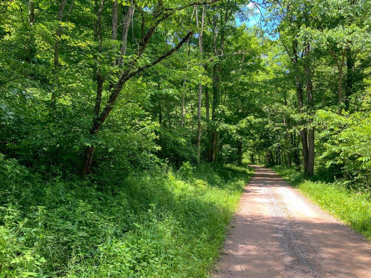 11.97 acres in Vinton County, Ohio