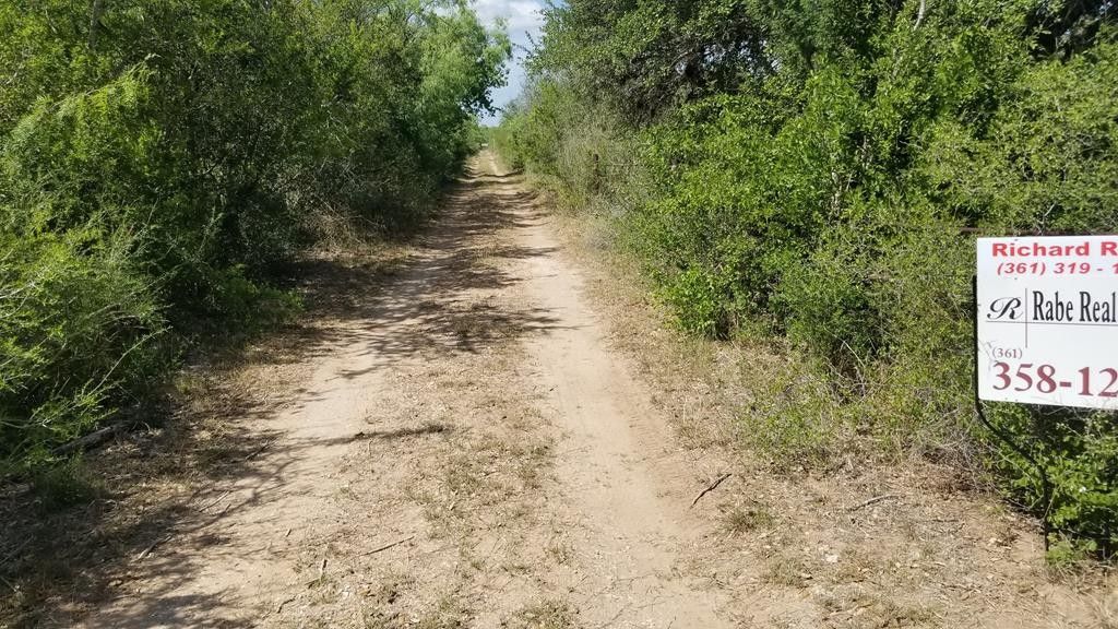 6.42 acres in Bee County, Texas