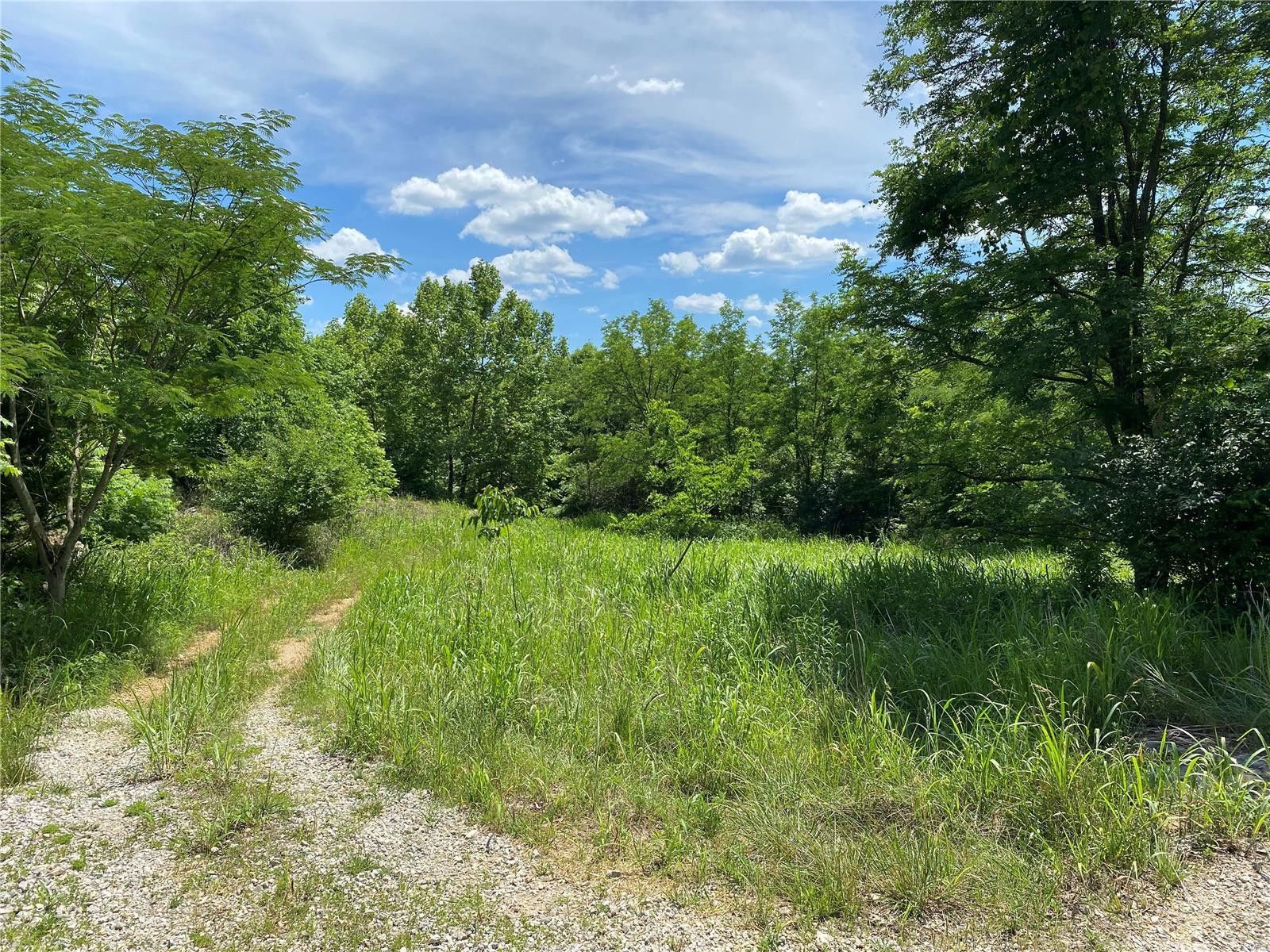 23.5 acres in Jefferson County, Missouri