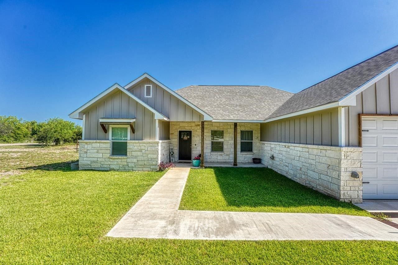 2.02 acres in County, Texas