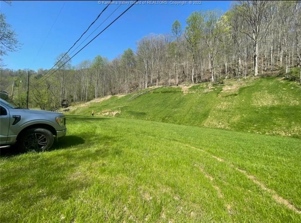 6.55 acres in Logan County, West Virginia