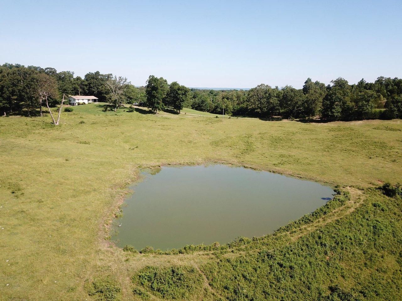 100 acres in Searcy County, Arkansas