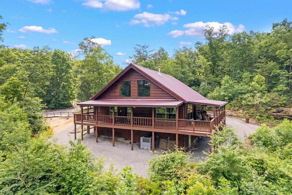 7.44 acres in Overton County, Tennessee