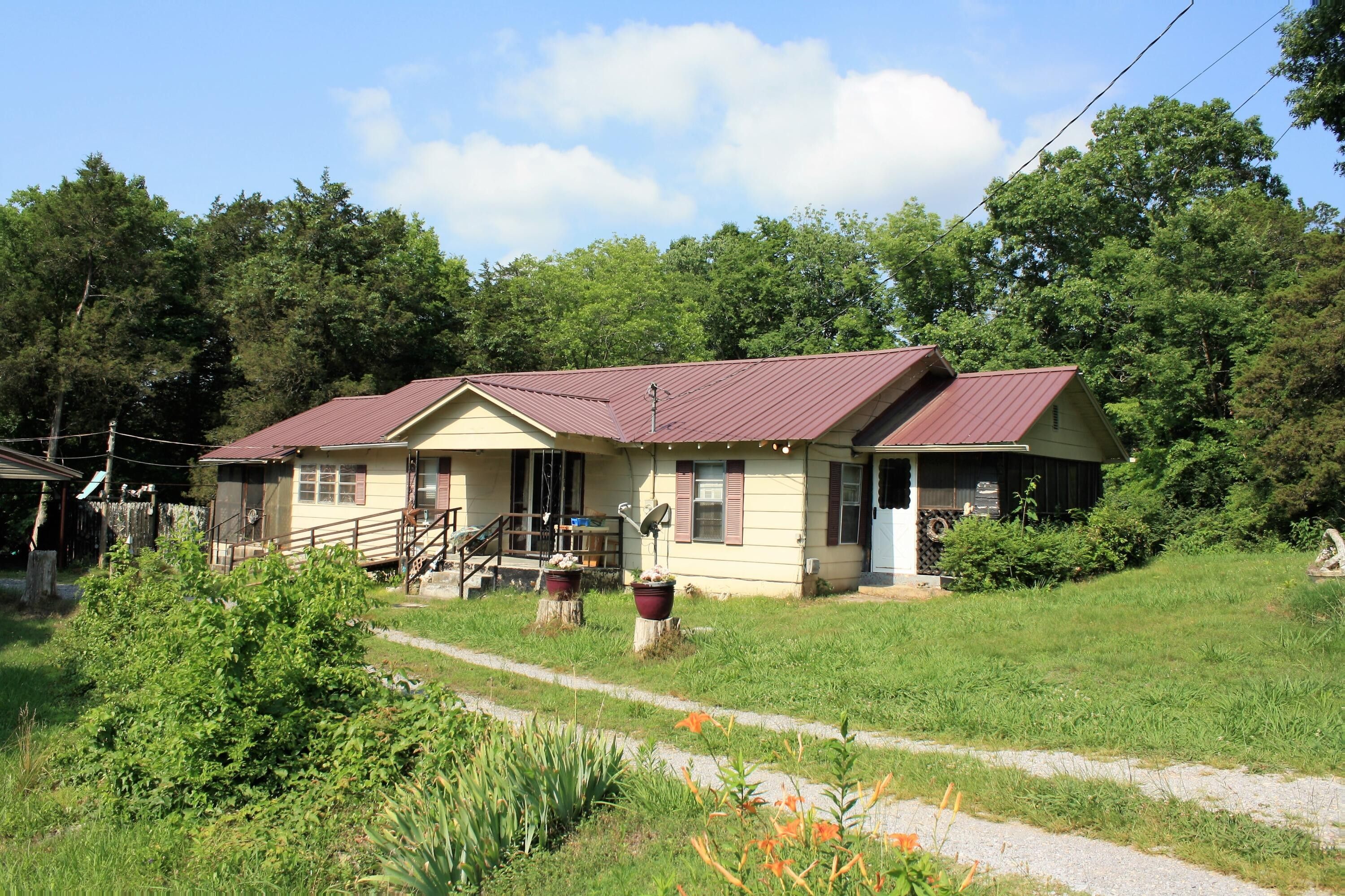 1 acres in Dade County,