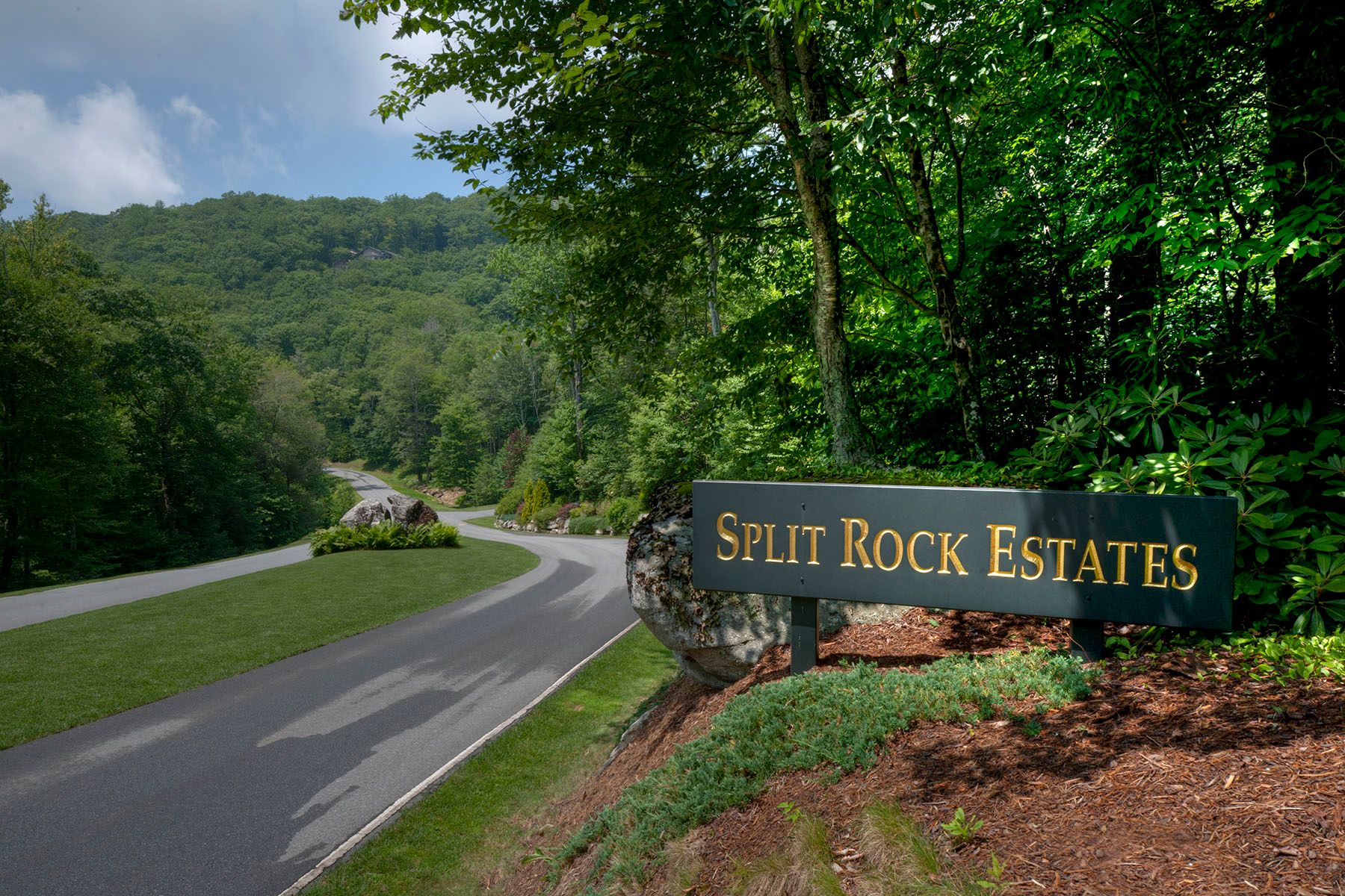 5.99 acres in Avery County, North Carolina