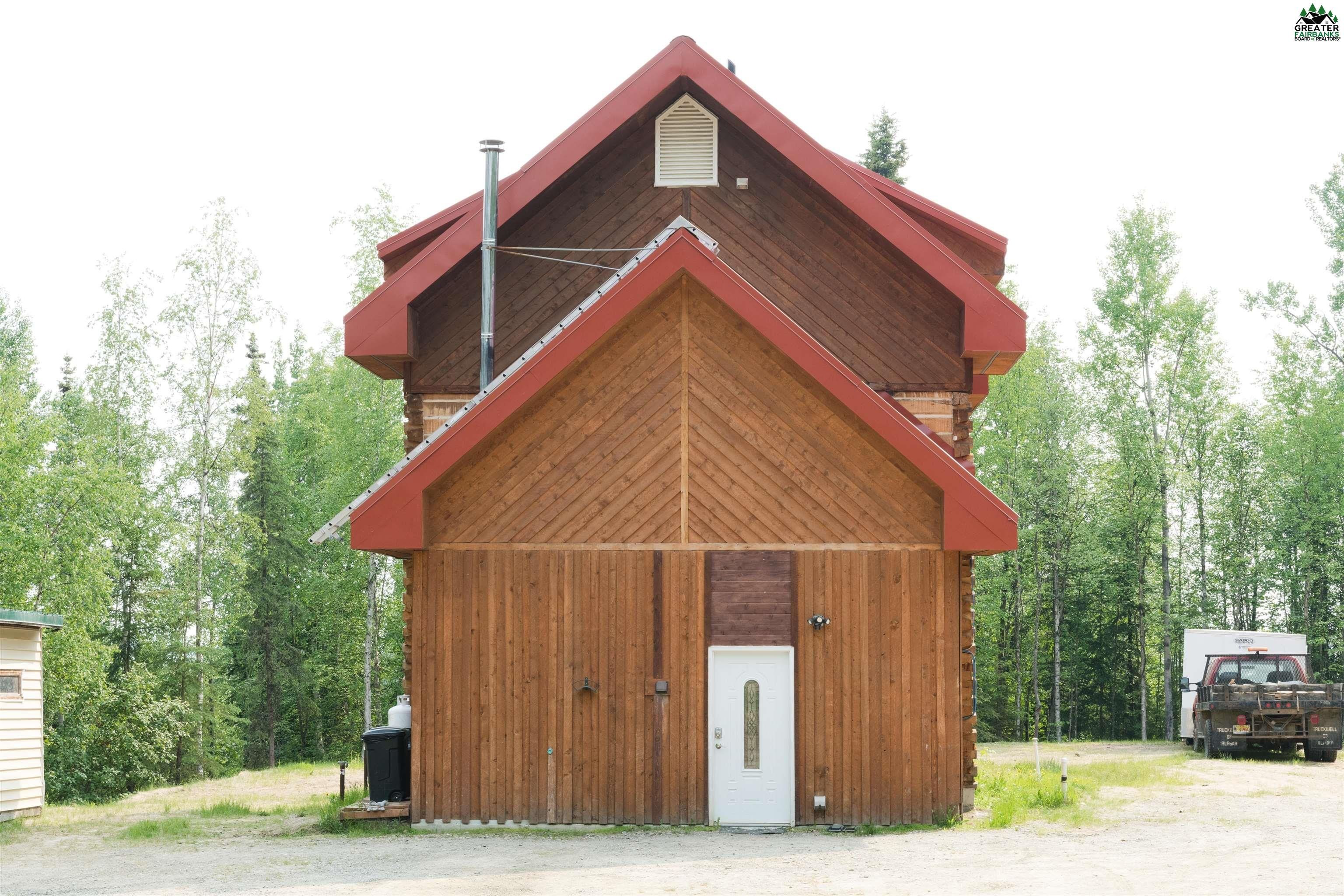 2.3 acres in Fairbanks North Star Borough, Alaska