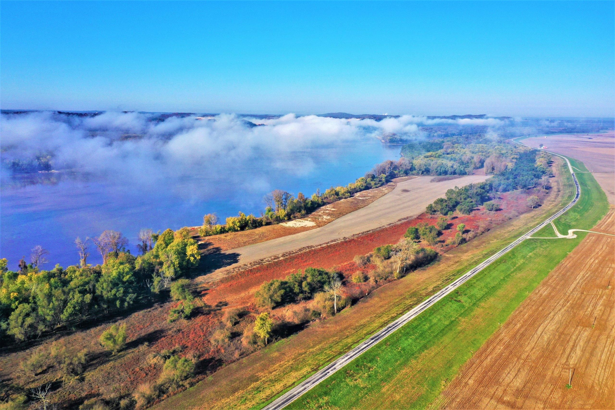 461.87 acres in Monroe County, Illinois