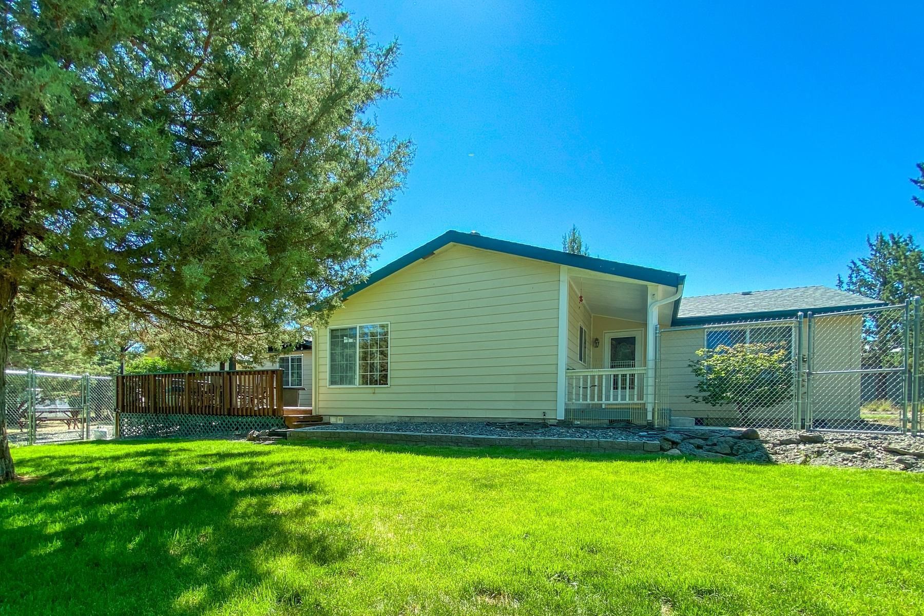 2 acres in Crook County, Oregon