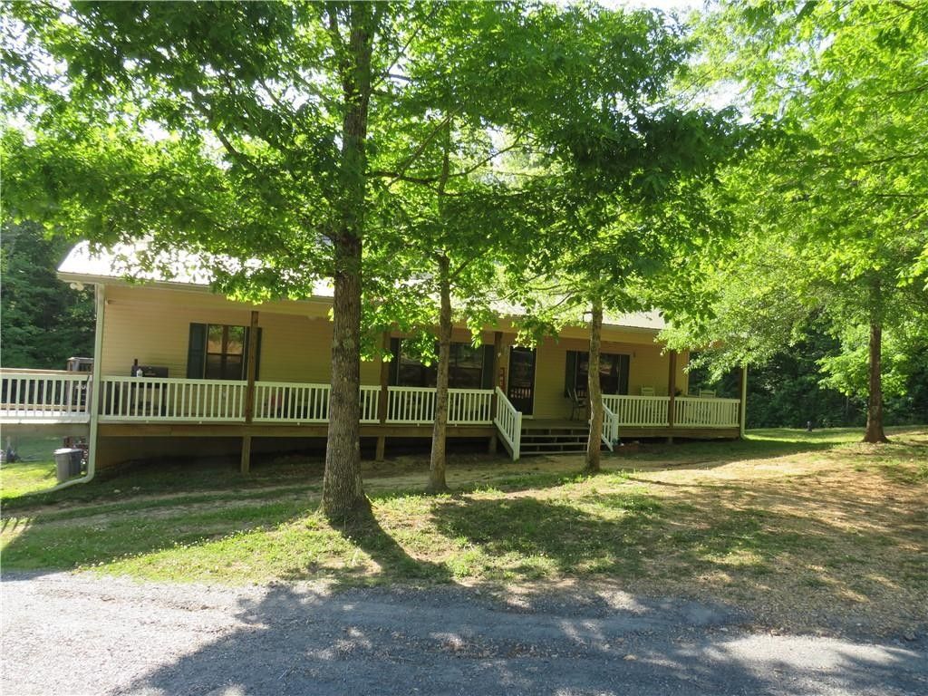 11 acres in Haralson County,