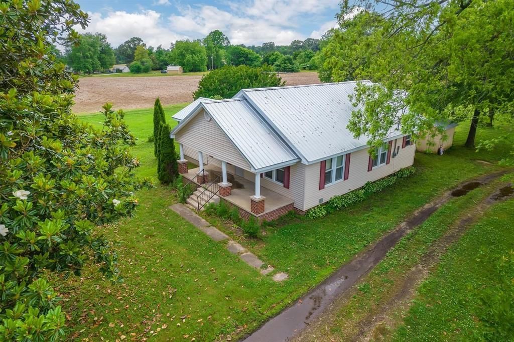 47.75 acres in Carroll County, Tennessee