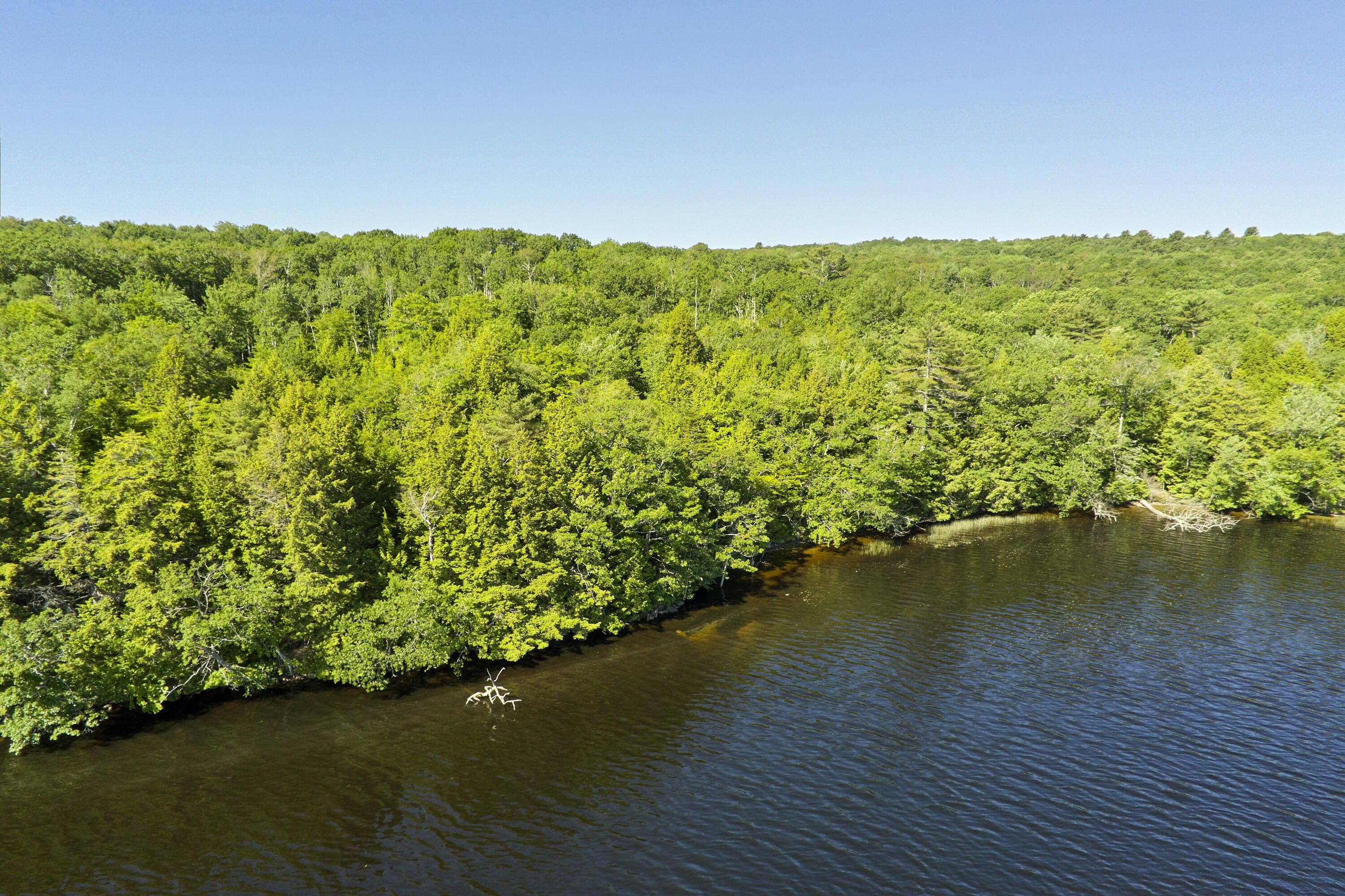 26.4 acres in Knox County, Maine