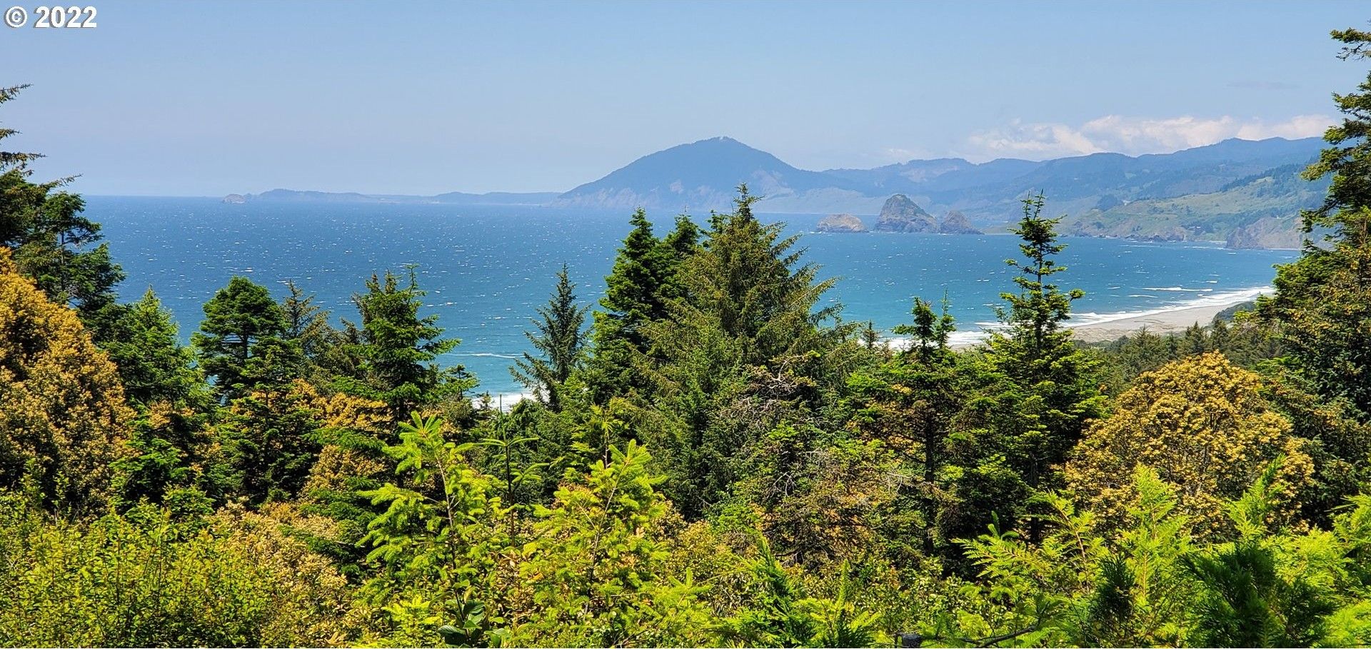 9.92 acres in Curry County, Oregon