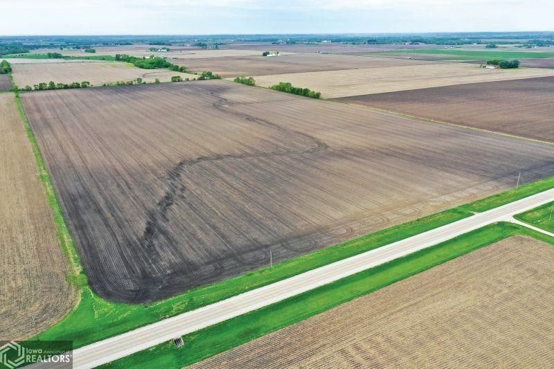 80 acres in Linn County, Iowa