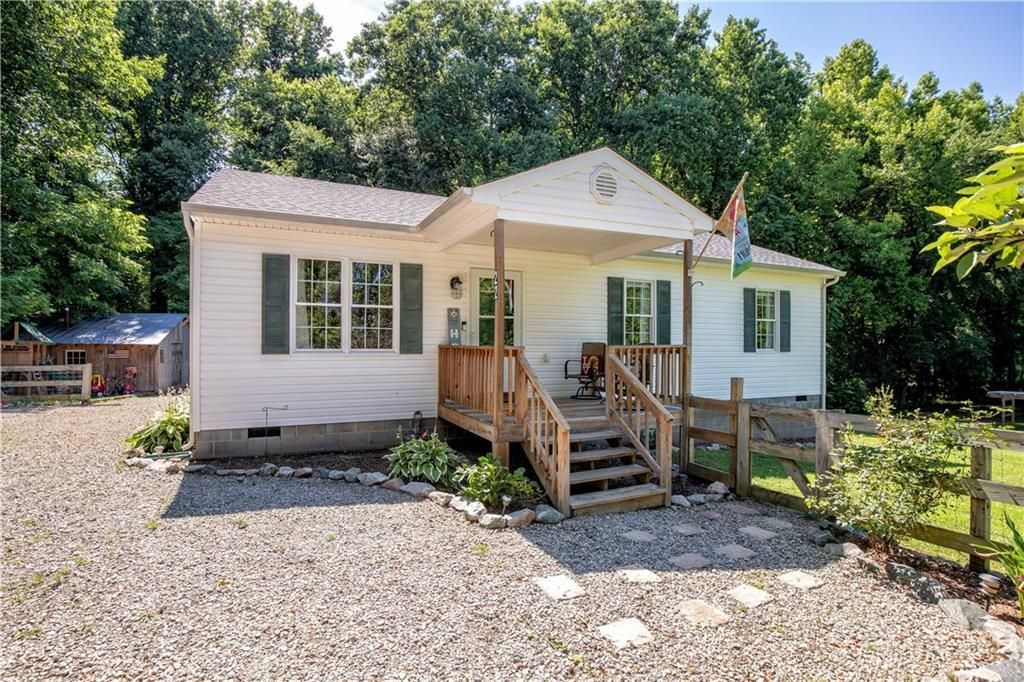 2 acres in Powhatan County, Virginia