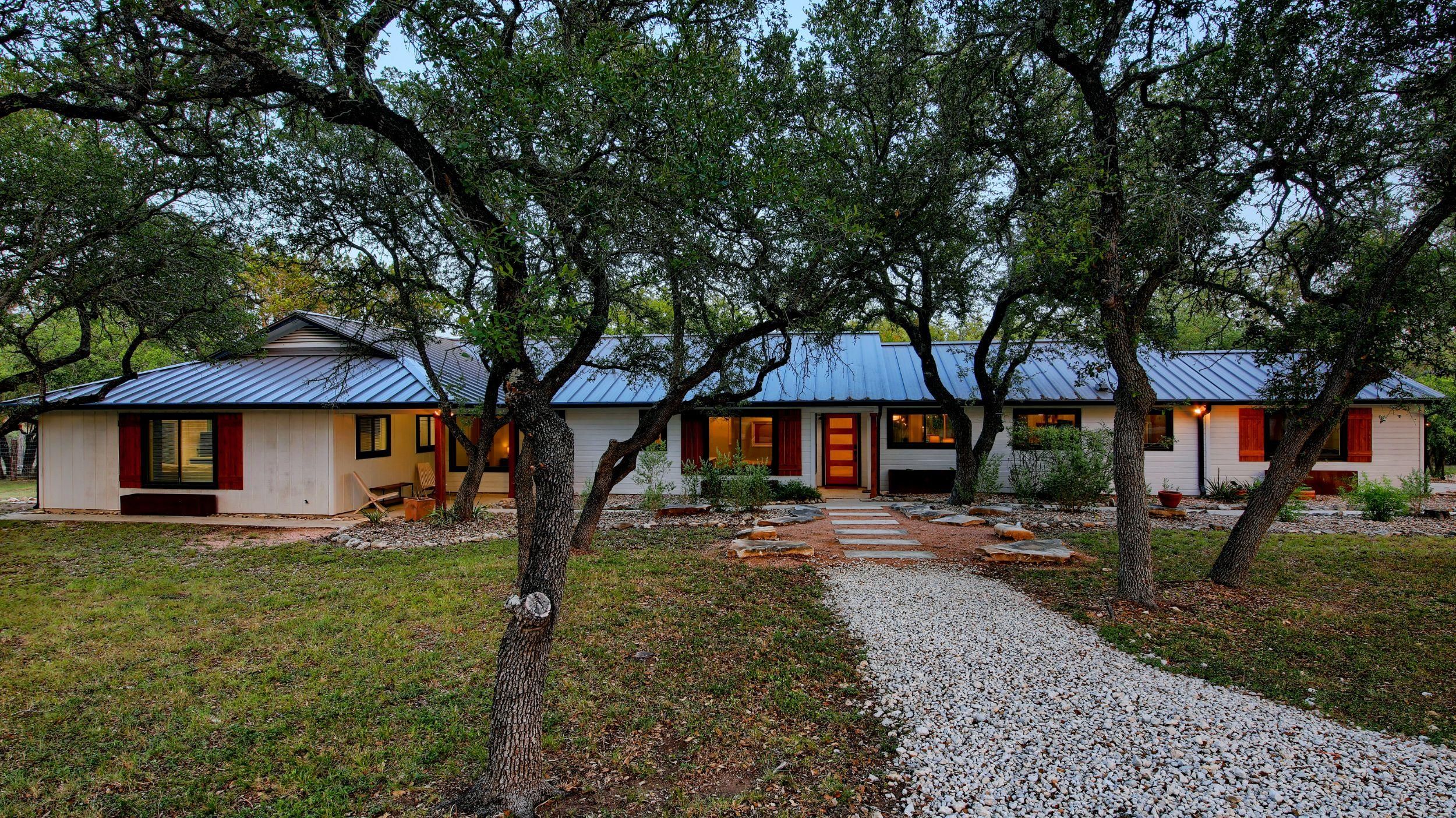 9.95 acres in Hays County, Texas