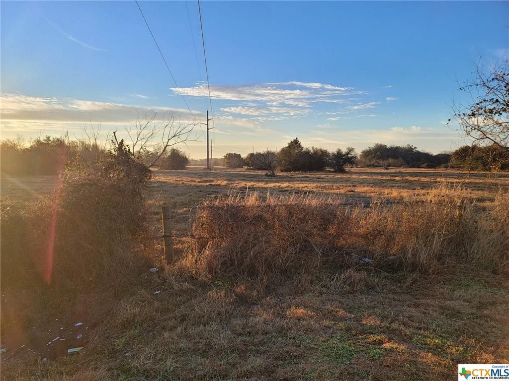 18.5 acres in Calhoun County, Texas