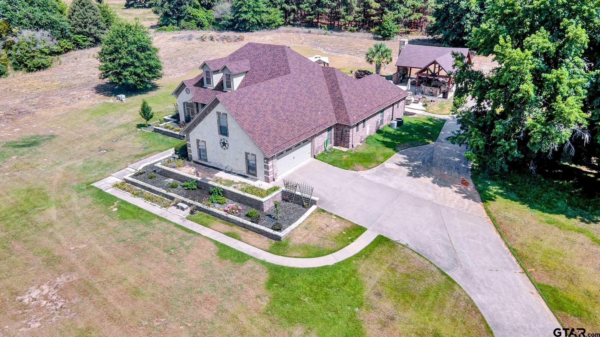 5.7 acres in Smith County, Texas