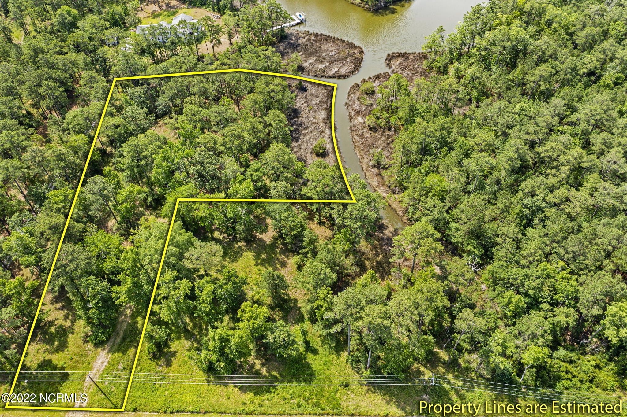 2 acres in Pamlico County, North Carolina