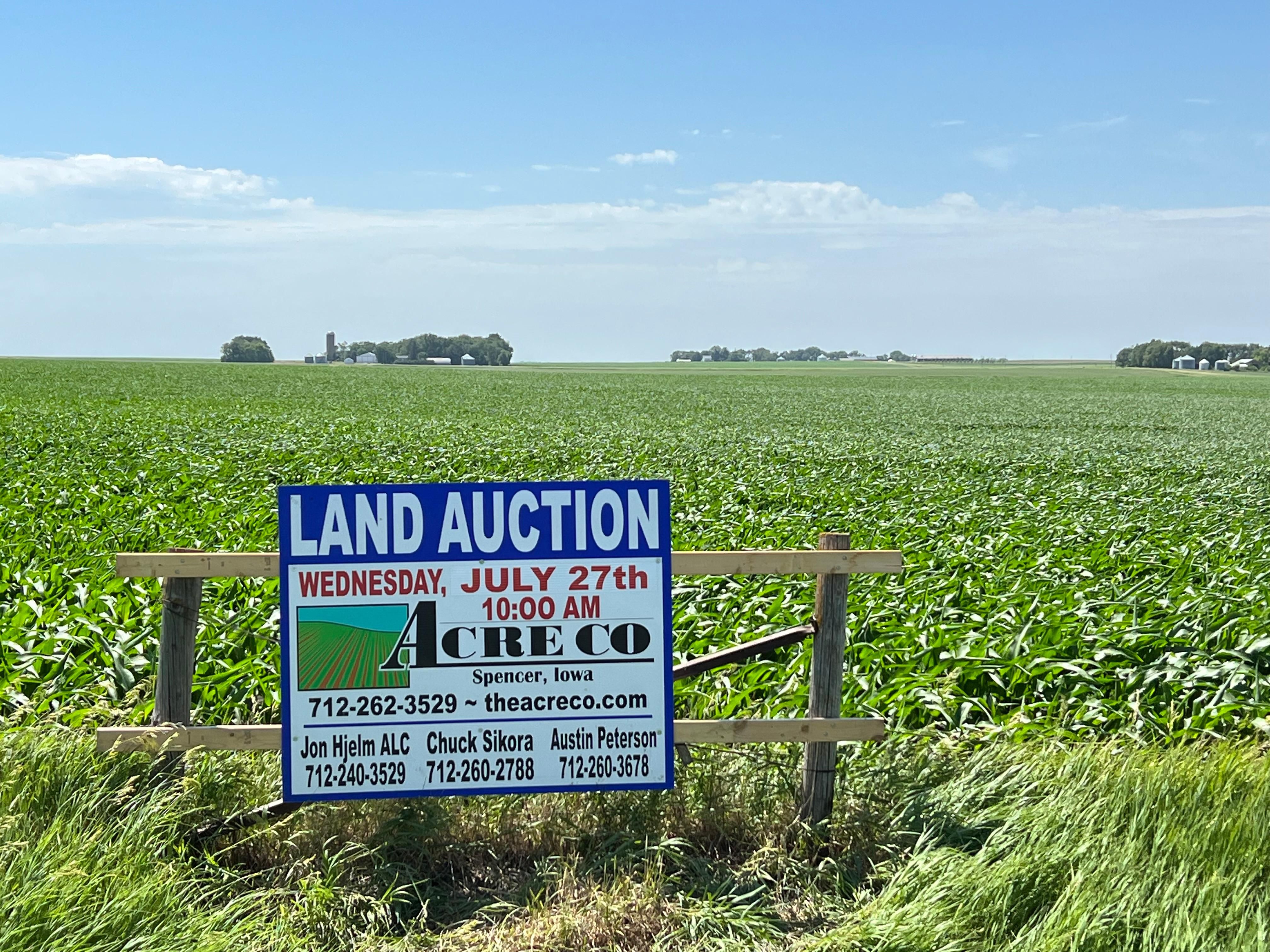 159.7 acres in Dickinson County, Iowa