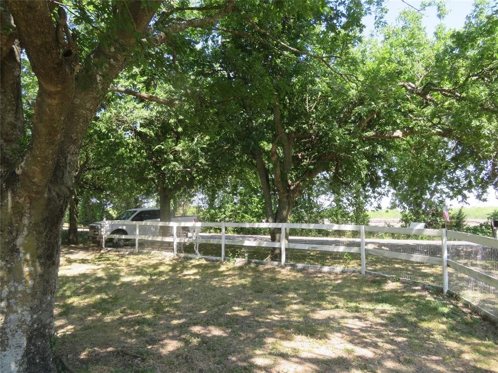 1 acres in Ellis County, Texas