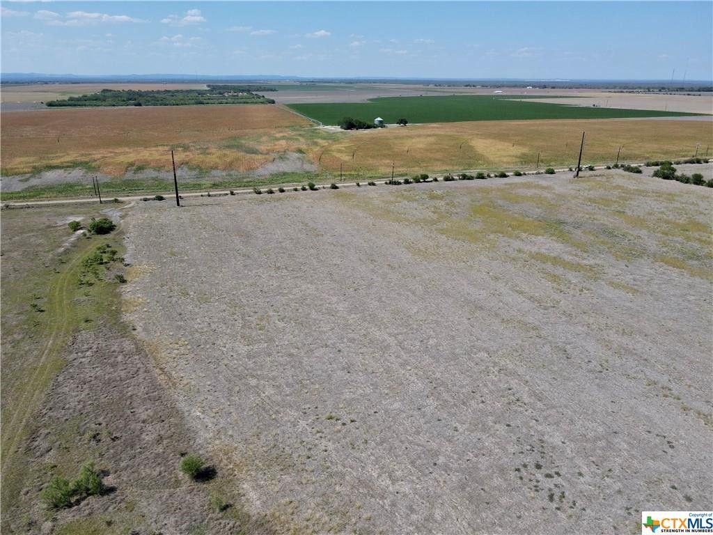 21.7 acres in Medina County, Texas
