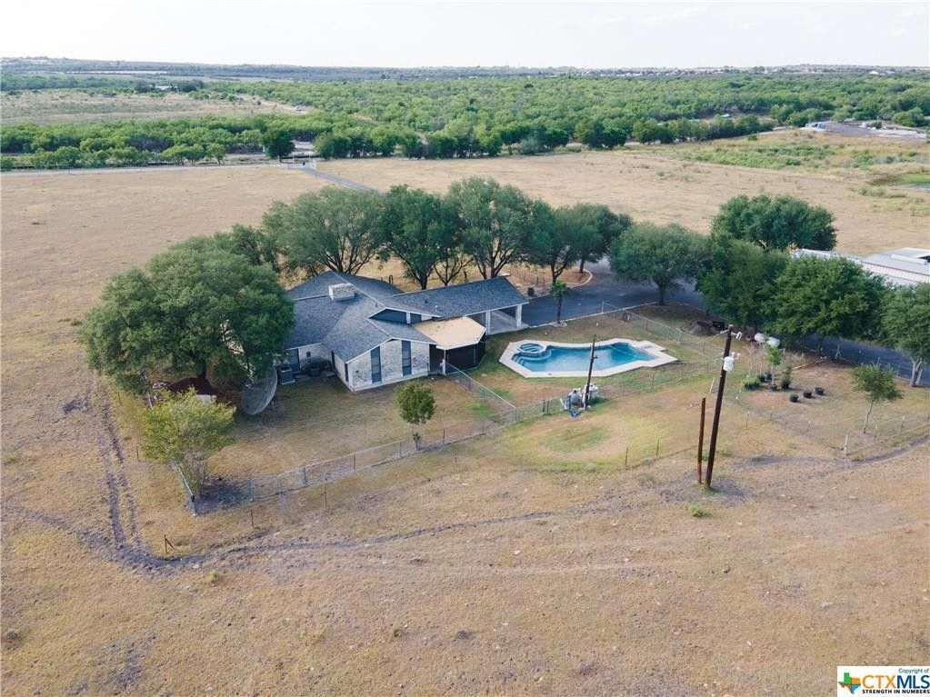20 acres in Guadalupe County, Texas
