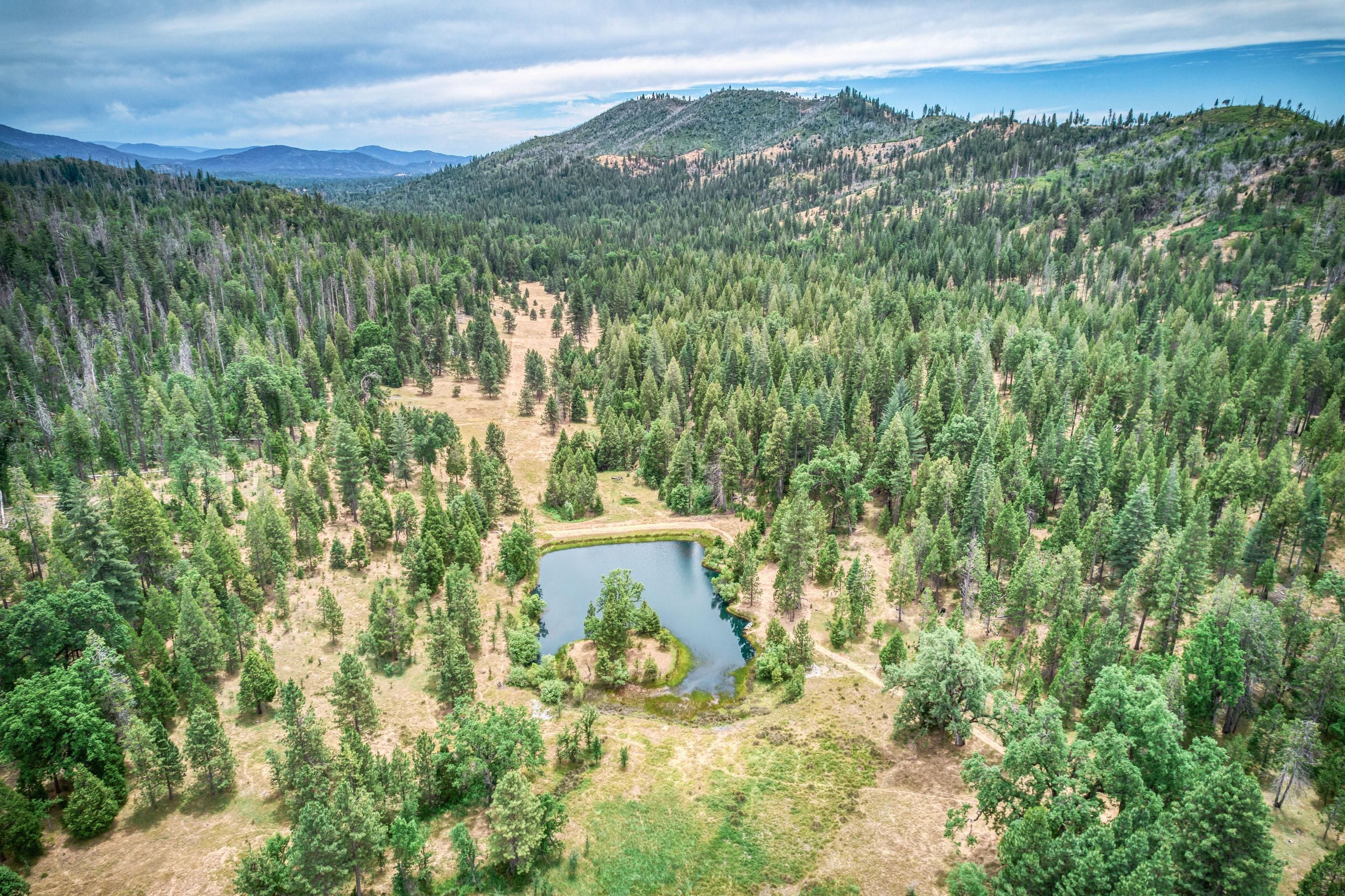 812 acres in Mariposa, CA, 95338