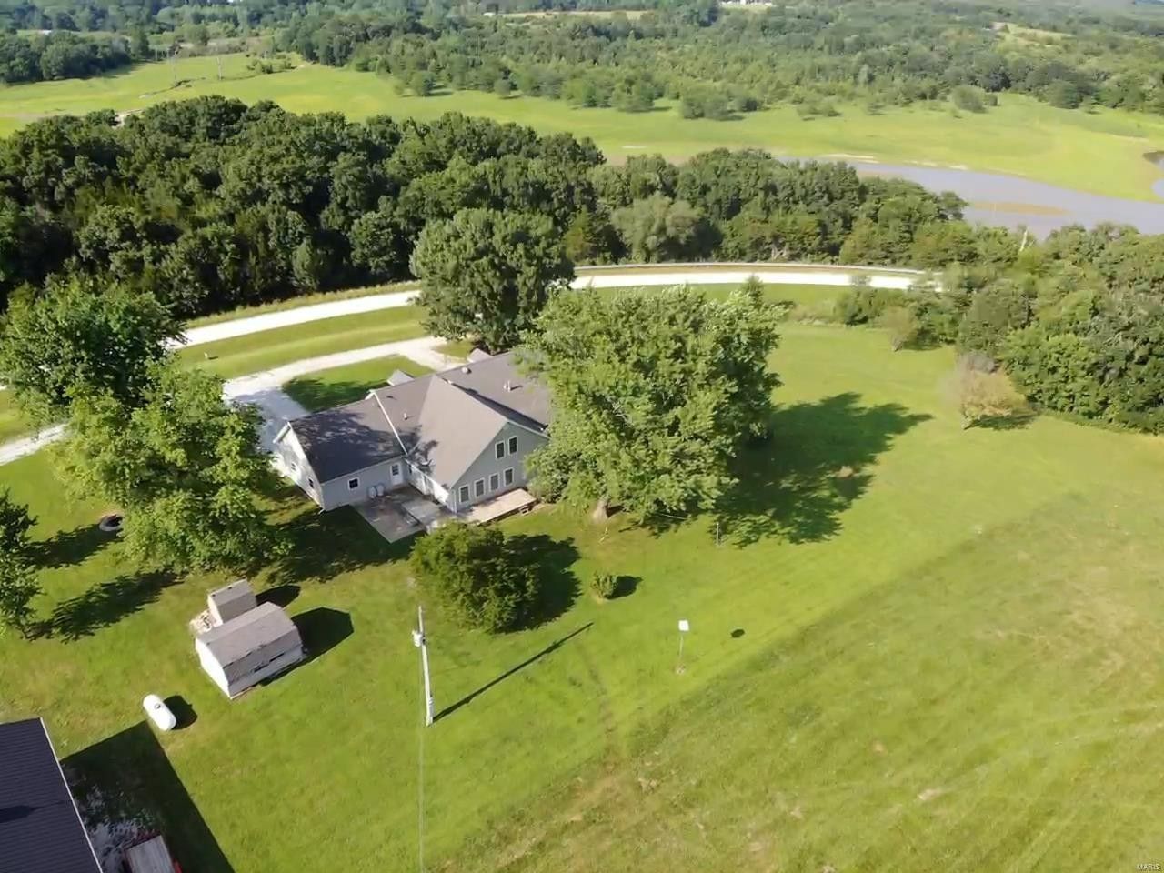 10 acres in Monroe County, Missouri