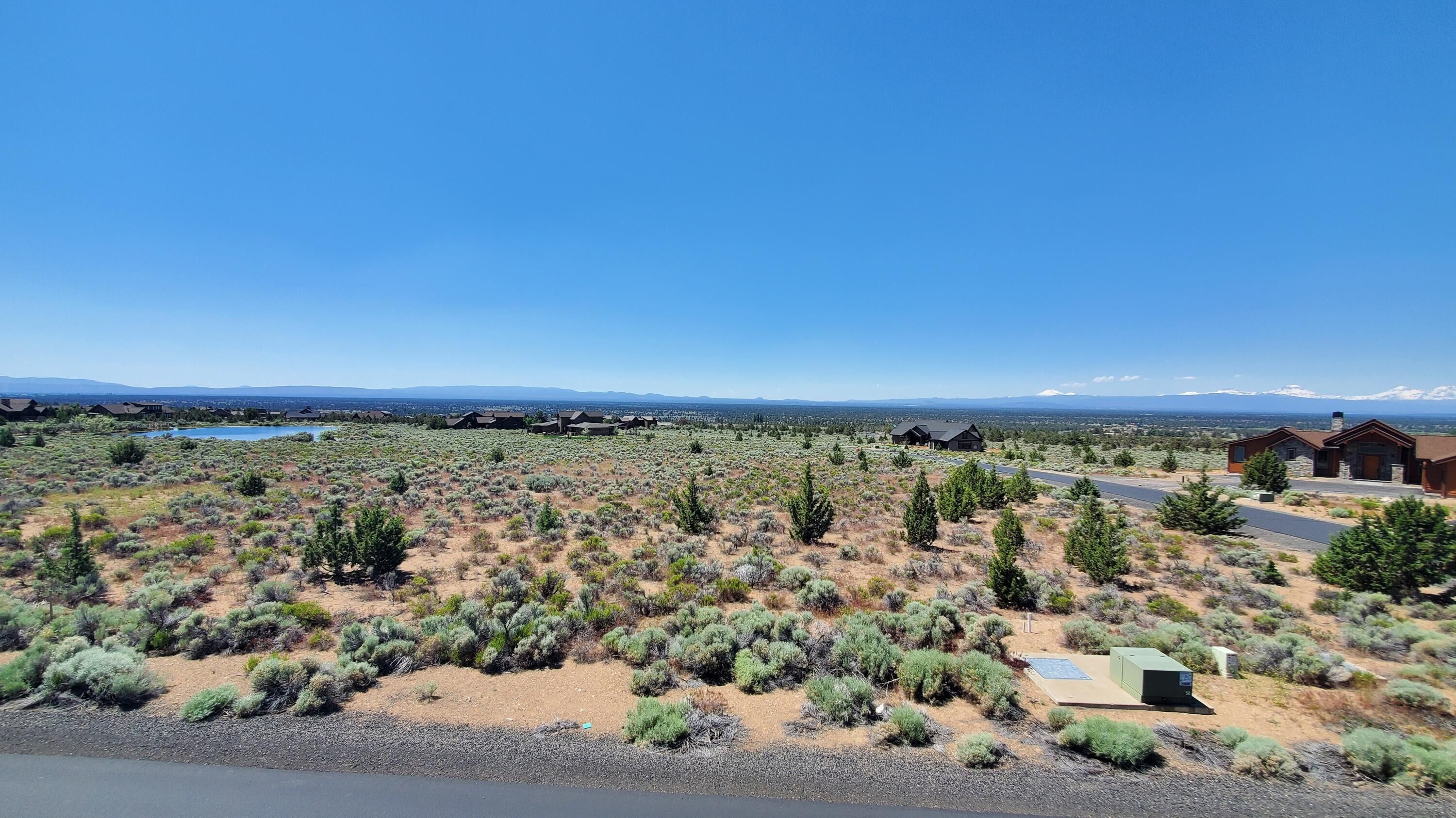 0.6 acres in Crook County, Oregon