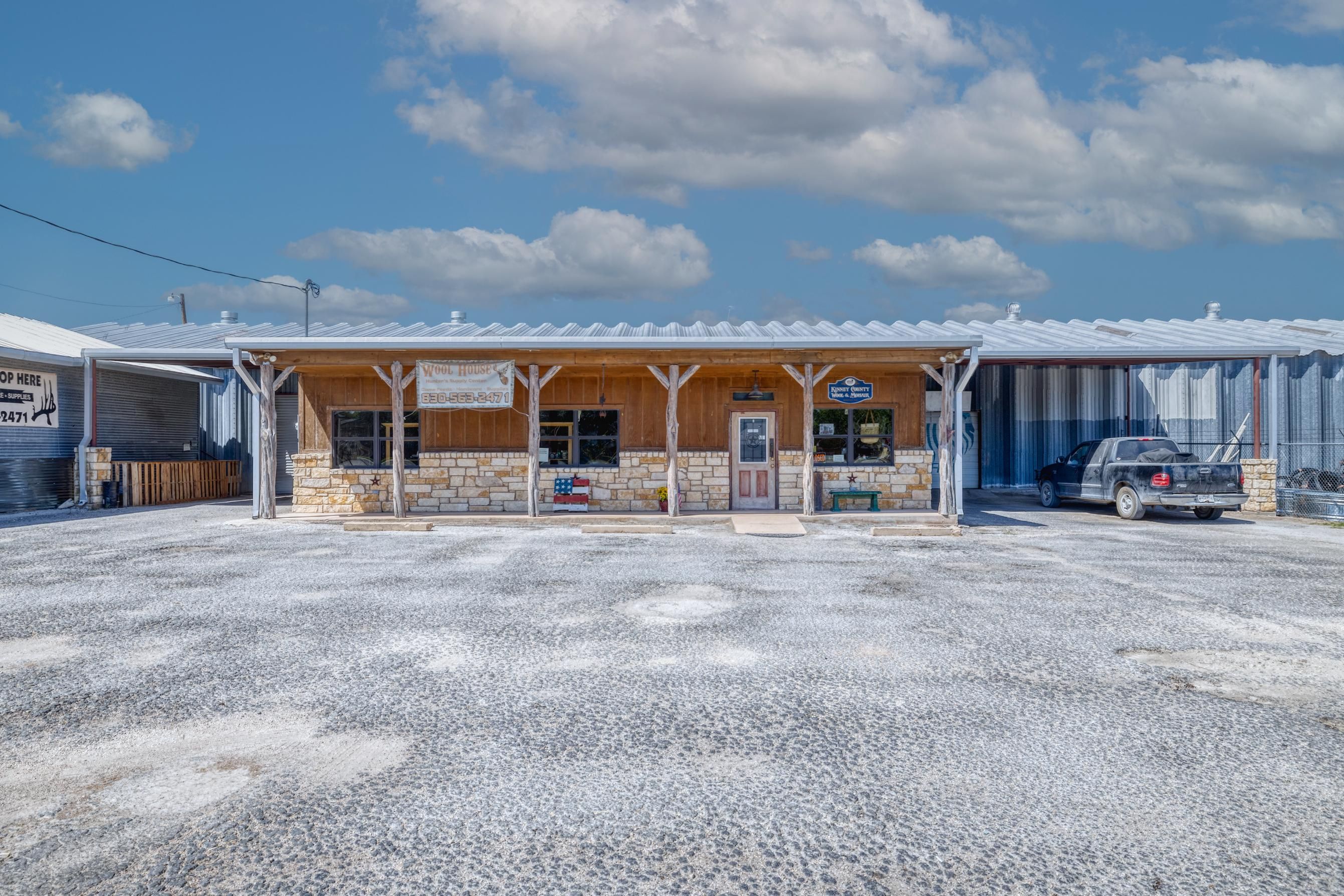 1.48 acres in Kinney County, Texas