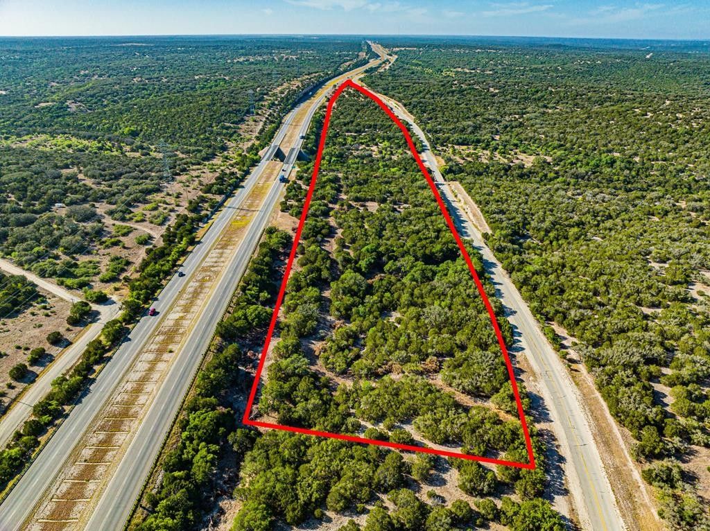 28.39 acres in Kimble County, Texas