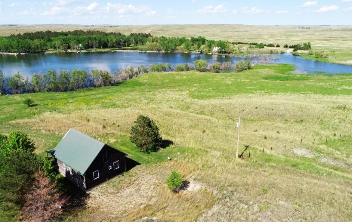 7.5 acres in Brown County, Nebraska