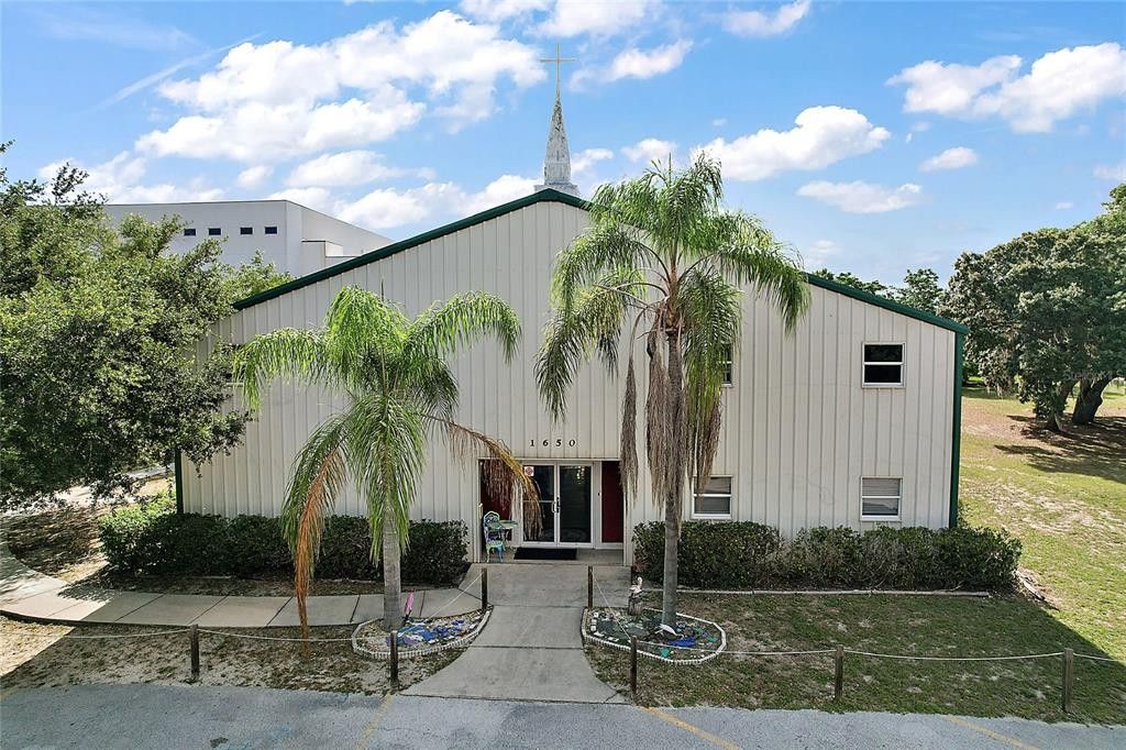 4.75 acres in Lake County, Florida