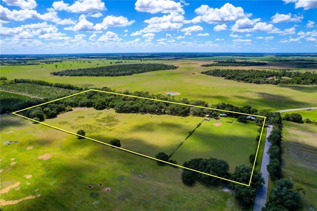 20 acres in Manatee County, Florida