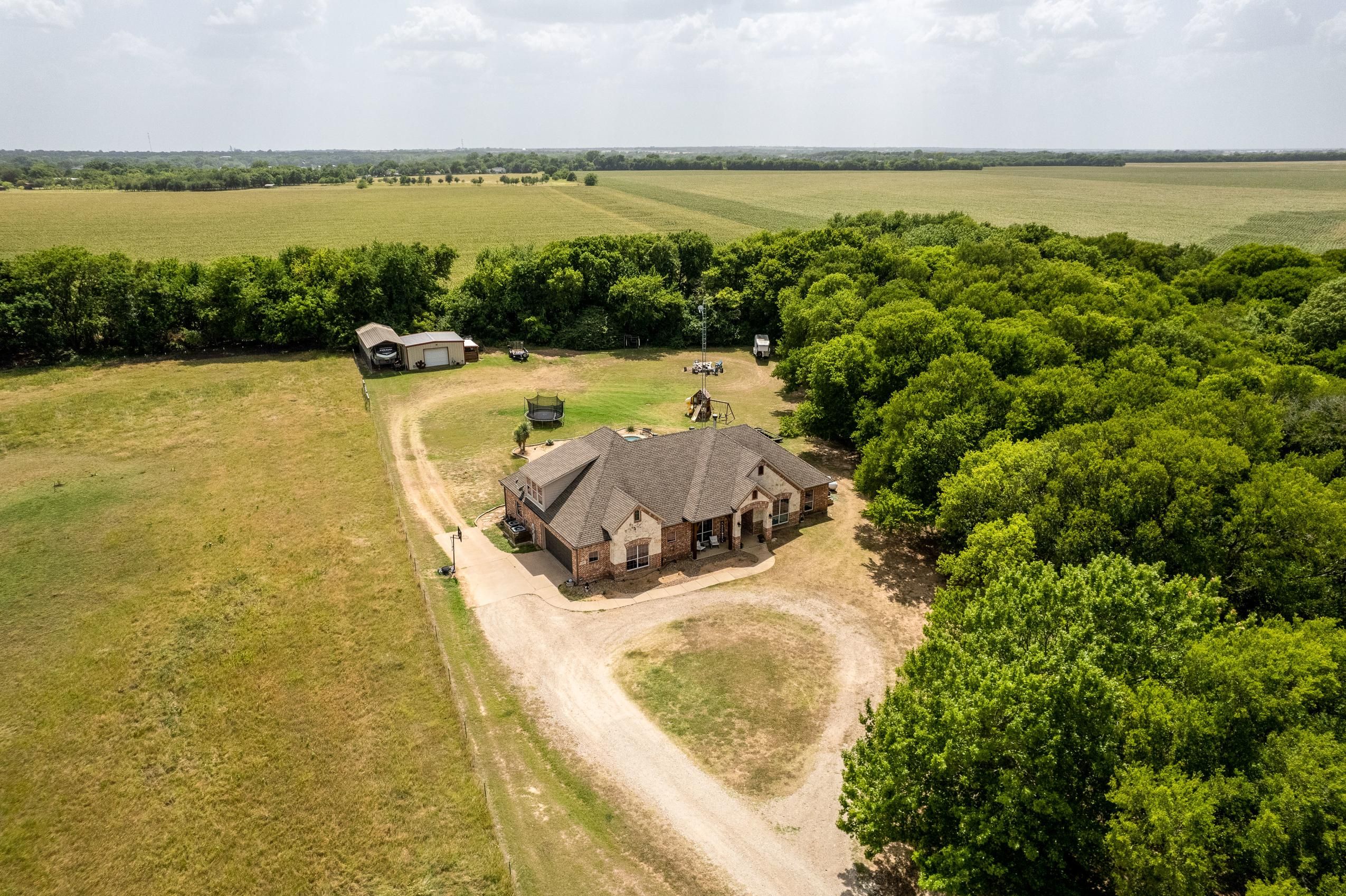 5.1 acres in Ellis County, Texas