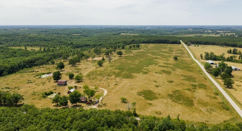 151 acres in Wright County, Missouri