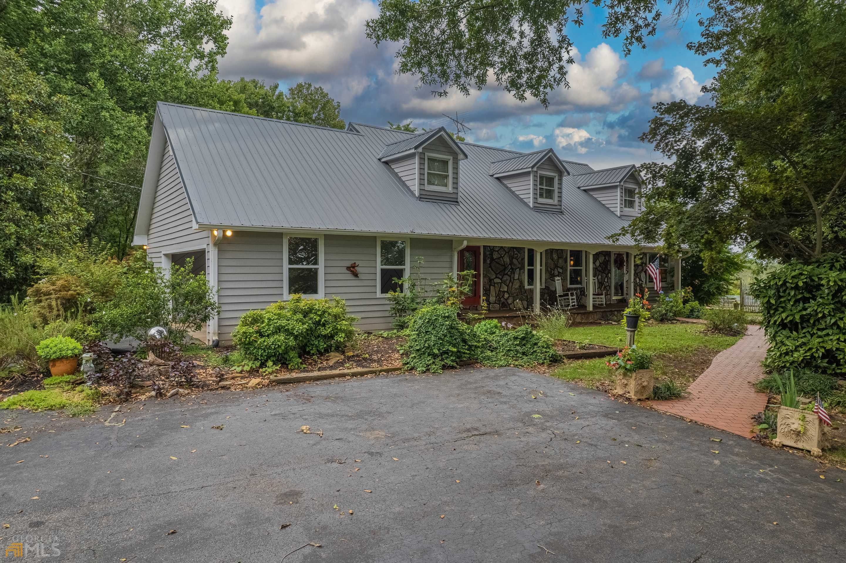 4 acres in Banks County,