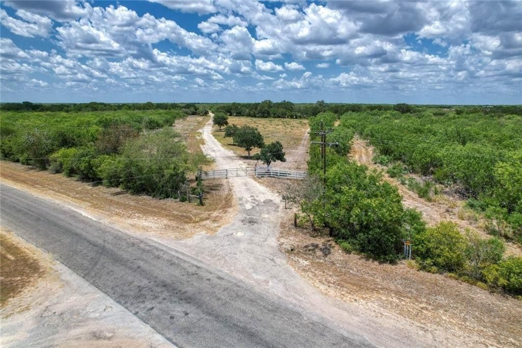 82 acres in Jim Wells County, Texas