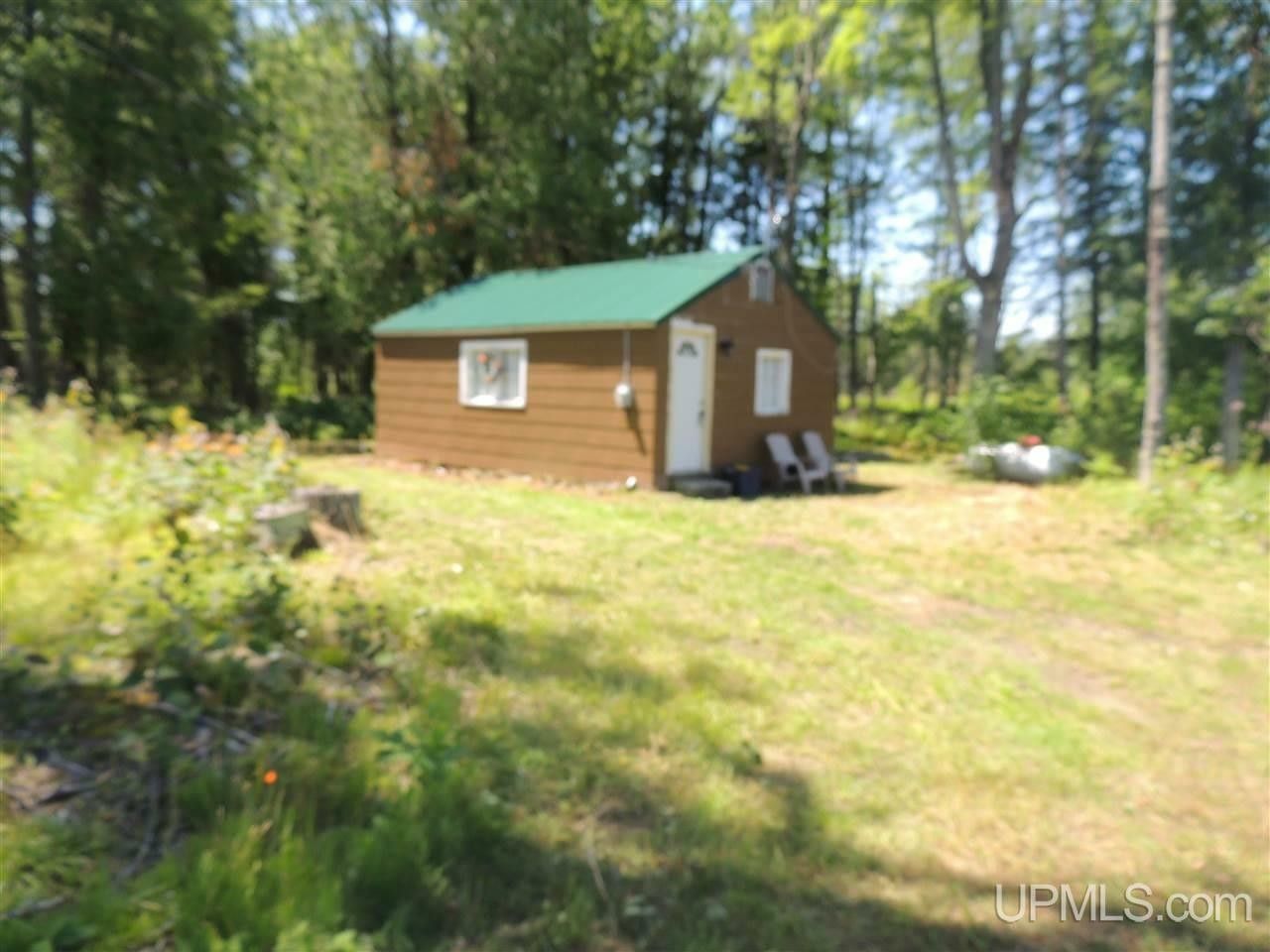 1 acres in Delta County, Michigan