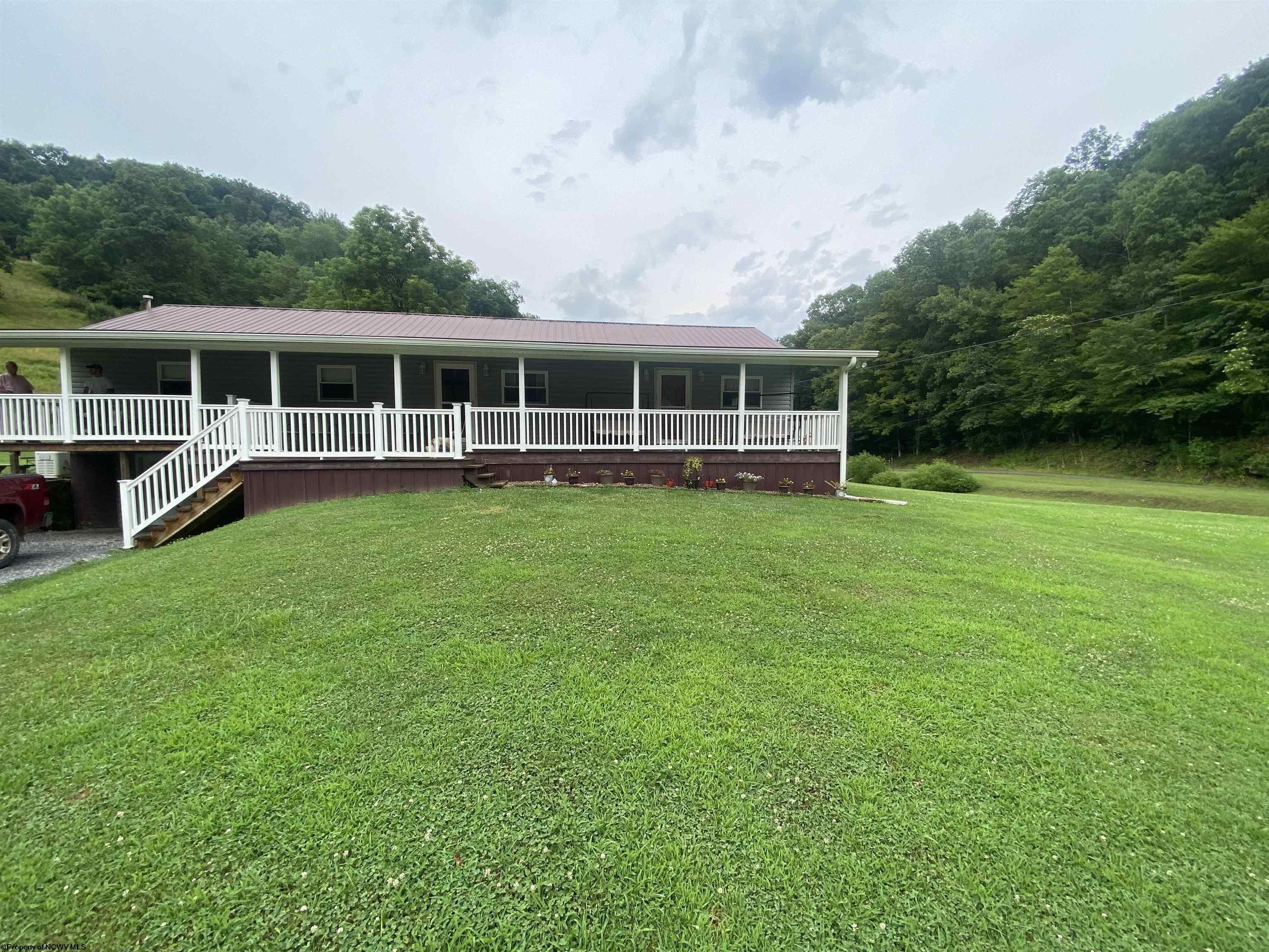 127 acres in Calhoun County, West Virginia