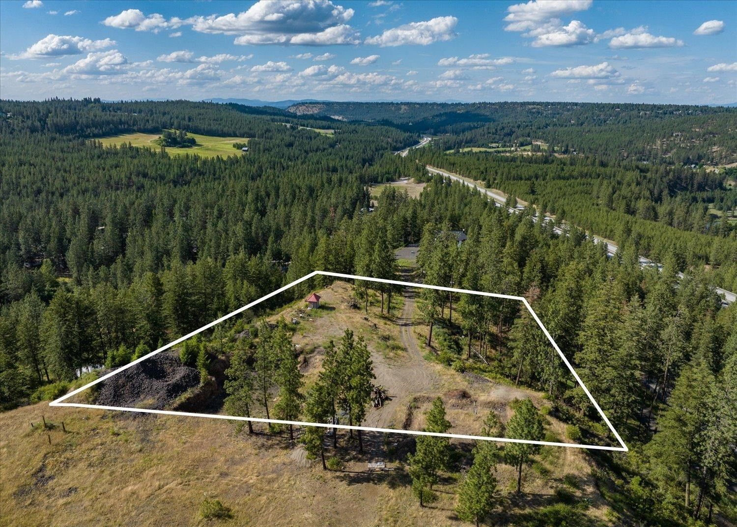 1 acres in Spokane County, Washington