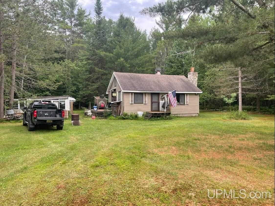 40 acres in Schoolcraft County, Michigan